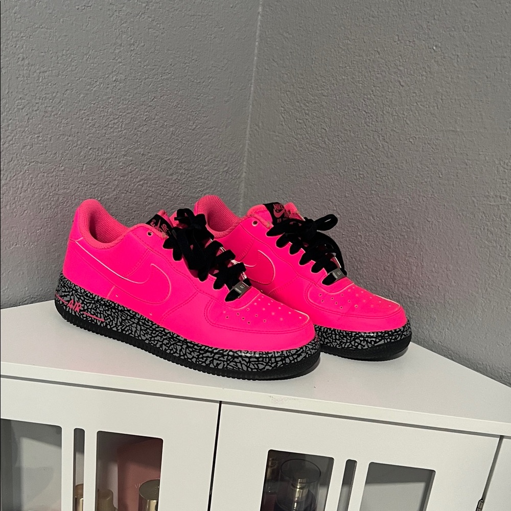 Kids Pink Sneakers